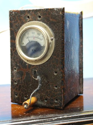 Antigua radio de válvulas Spick 104, Superheterodino.