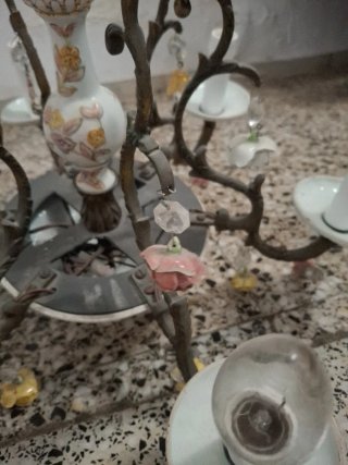 Lámpara de mesa vintage porcelana y metal