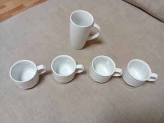 Mini tazas porcelana Irabia (4 uds) + 1 taza alta