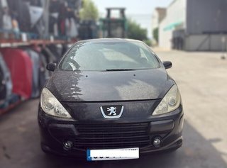 Paragolpes del peugeot 307 cc (s2) basico 491267