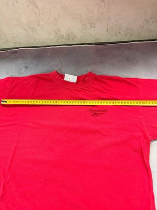 Camiseta Reebok Roja vintage yk2