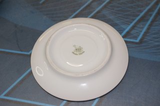 Juego de café Santa Clara. 12 servicios blanco y oro.