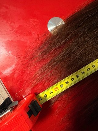 Extensiones de cabello castaño