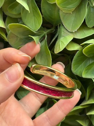 Brazalete oro y granate