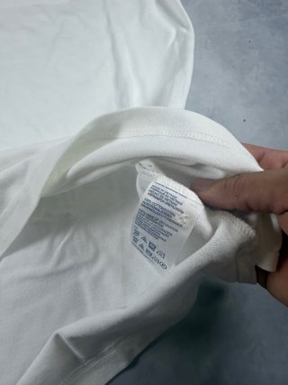 Camiseta Adidas Blanca con Rayas