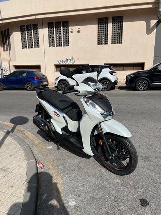 Honda SH 300 Sport Scooter