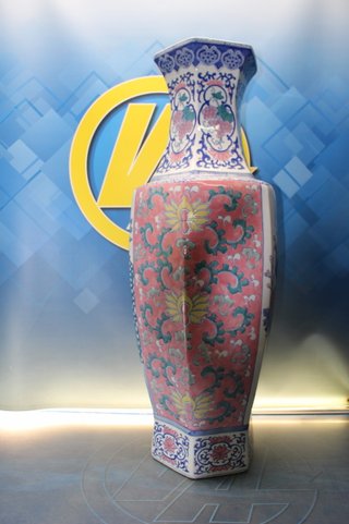 Gran jarrón porcelana china.