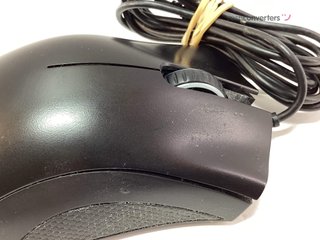 raton razer deathadder essential