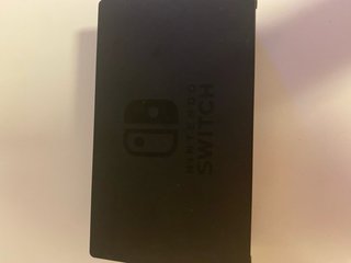 Nintendo Switch + FIFA 20 e FIFA 22 negoziabili