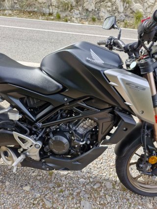 Honda CB125R 2021