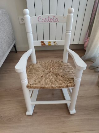 Mecedora infantil personalizada Carlota