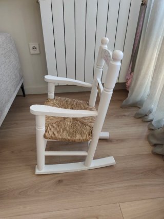 Mecedora infantil personalizada Carlota