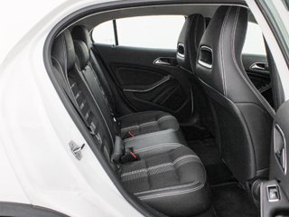 MERCEDES GLA-CLASS GLA 200 D