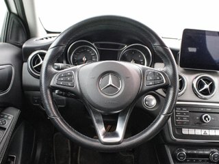 MERCEDES GLA-CLASS GLA 200 D