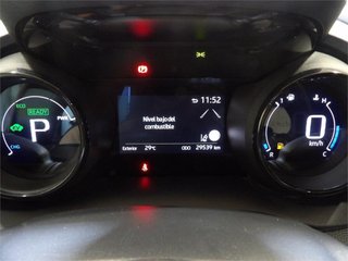 TOYOTA Yaris 1.5 120H Style