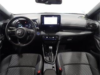 TOYOTA Yaris 1.5 120H Style