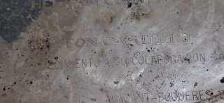 Bandeja  del pintor Gaston Castello acabada en Pla
