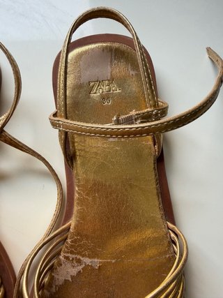 Sandalias doradas niña talla 35