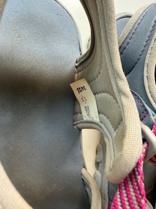 Sandalias niña Decathlon azul y rosa