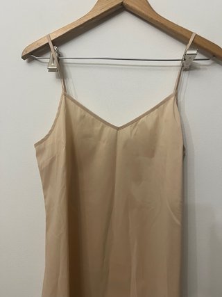 Camisón de seda Hoss Intropia beige