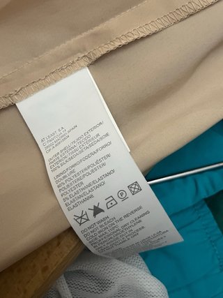 Camisón de seda Hoss Intropia beige