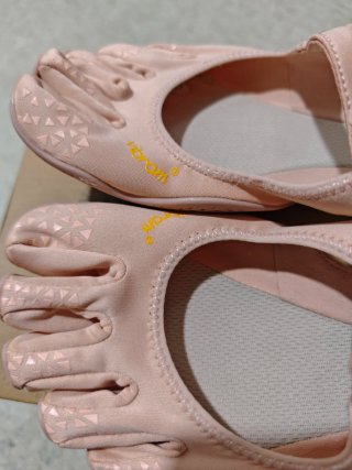 Zapatos Vibram FiveFingers Talla 38 Rosa