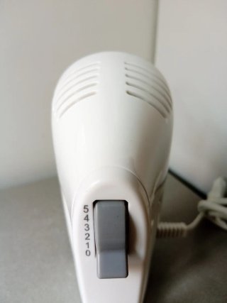Batidora de Varillas Bluesky BHM150-20, 150W