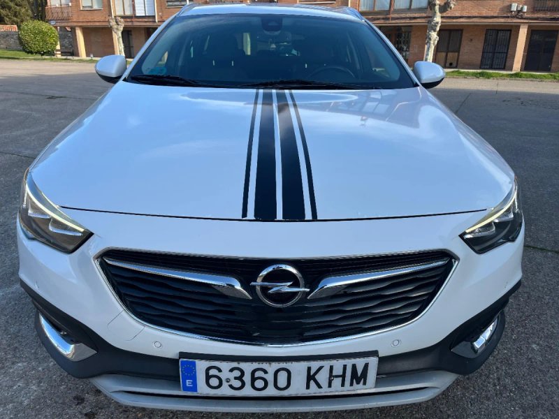 Opel Insignia 2018 - foto 1