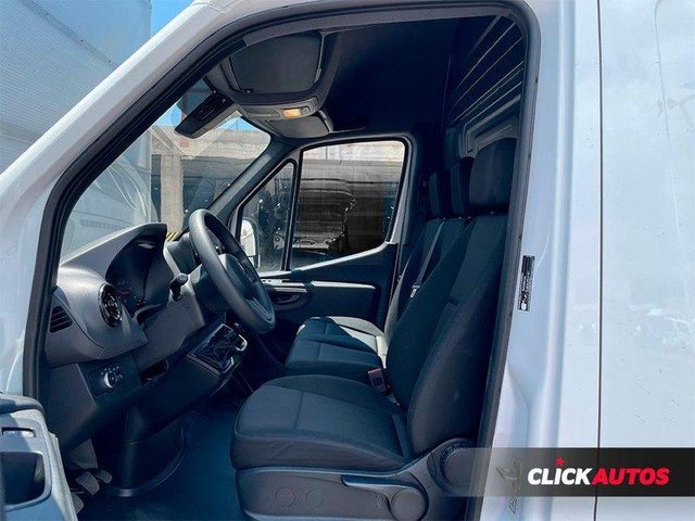 MERCEDES BENZ SPRINTER 311 2.0 CDI 114CV FURGON MEDIO