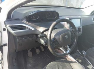 490234 refuerzo paragolpes delantero peugeot 2008