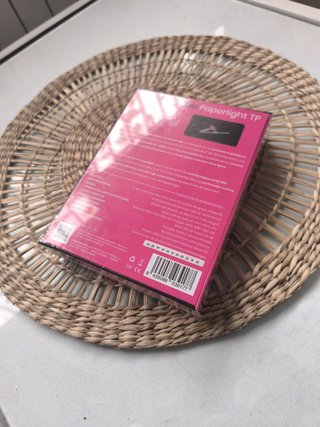 Libro electrónico pantalla retroiluminada y táctil