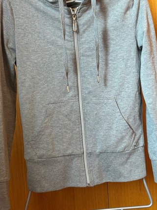 Sudadera gris niña