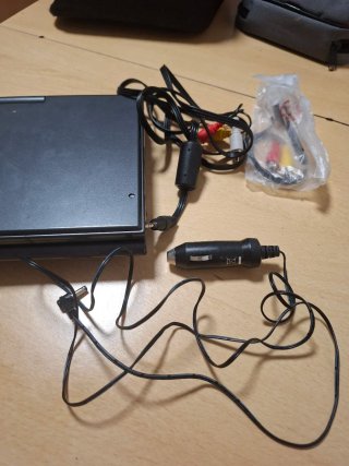 reproductor de DVD portátil de la marca Lazer