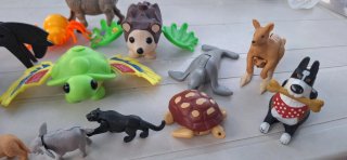 Lote de animales de juguete