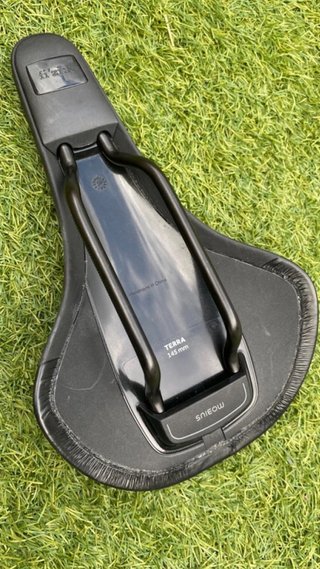 Sillín Fizik Terra 145mm