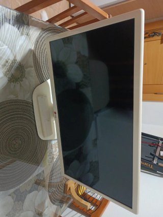 Pantalla TV LG con TDT