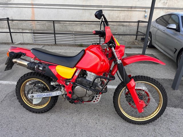 Honda NX650 Dominator 1991 HISTÓRICA