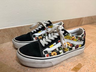 Zapatillas Vans Old Skool Talla 38 Flores y cuadro