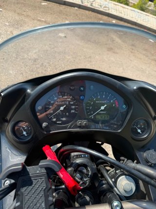 Honda Transalp 650 2004 Negra