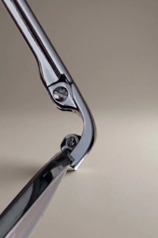 Occhiali da sole aviator Prada di alta gamma