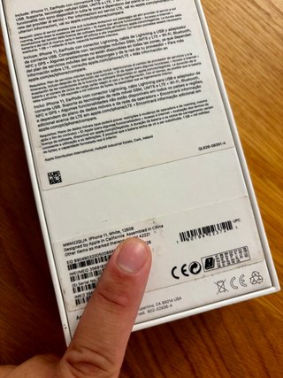 iPhone 11 Negro - Pantalla Rota