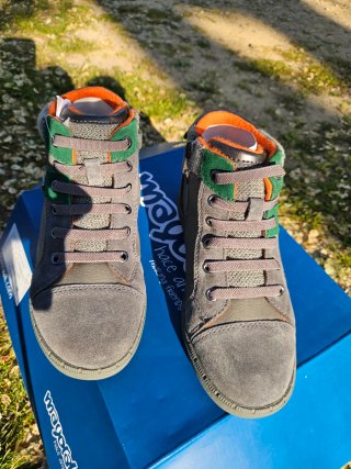 Scarpe Mayoral bimbo pelle grigia,n.29,33,34