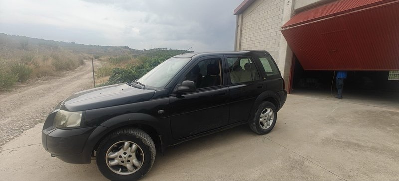 Land Rover Freelander 2006 - foto 1