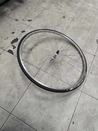 Rueda delantera bici carretera 700x25