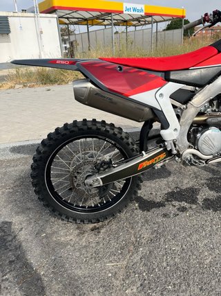 Fantic XXF 250 2024 20h (oferta hasta el 1 octubre