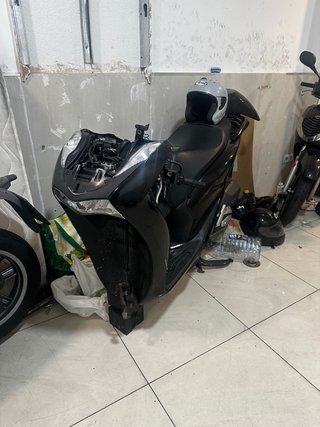 Honda SH 125i Scooter