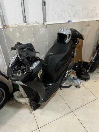 Honda SH 125i Scooter