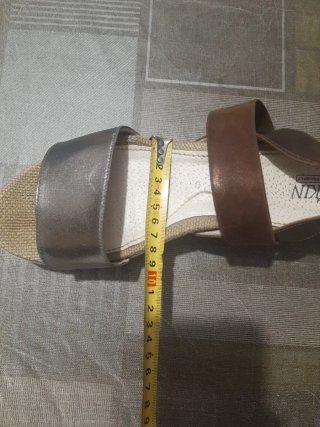 Sandalias Plataforma Marrón y Plateado