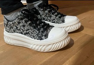 Zapatillas plataforma chunky abstractas talla 38
