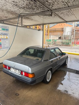 Mercedes-Benz 190 1990